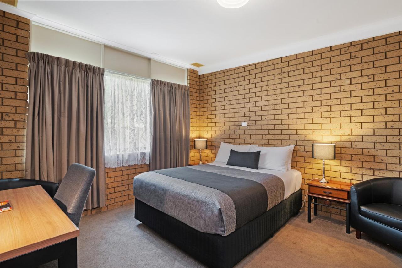 Avondel Motor Inn Беналла Экстерьер фото